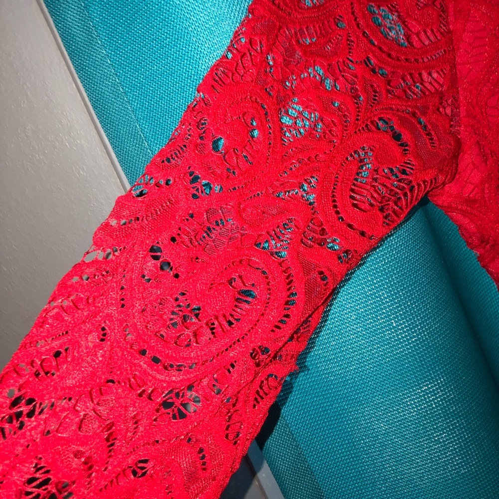 Red Dress - Picture 2 of 4